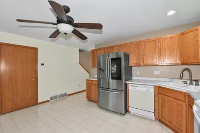 2141 E Broadway - #B, Waukesha, WI 53186 - Photo 8