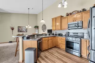 1734 Parkstone Terrace, Racine, WI 53406 - Photo 6