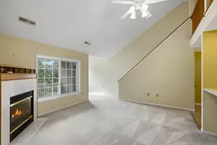 W398N6054 Autumn Woods Dr, Lac La Belle, WI 53066 - Photo 4