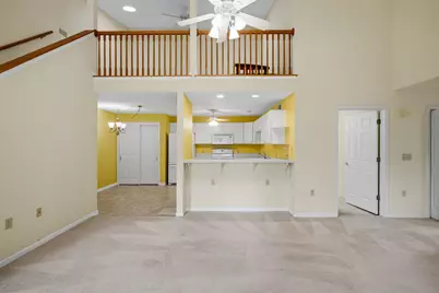 W398 N6054  Autumn Woods Dr, Lac La Belle, WI 53066 - Photo 6