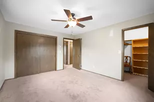 6642 Radburn Ln, Greendale, WI 53129 - Photo 20