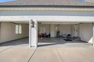 1620 Yardley Ct, Summit, WI 53066 - Photo 32