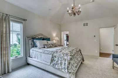1620  Yardley Ct, Summit, WI 53066 - Photo 8