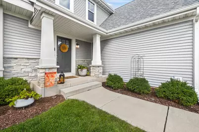 301  Indigo Dr, Port Washington, WI 53074 - Photo 2