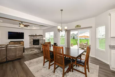N50W19665  Tamarind Way, Menomonee Falls, WI 53051 - Photo 8