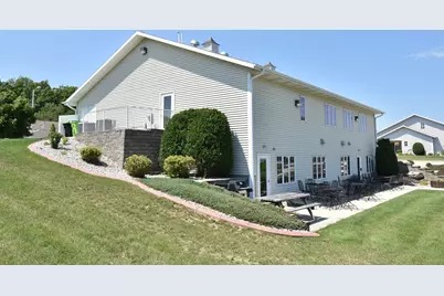 434  Novak St, Hartford, WI 53027 - Photo 26