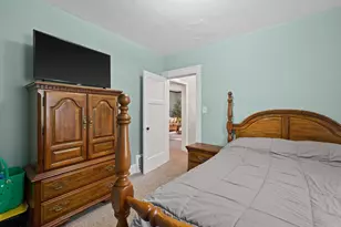 929 Monroe Ave, Racine, WI 53405 - Photo 26