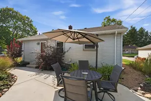 100 N Highland Ave, Thiensville, WI 53092 - Photo 34