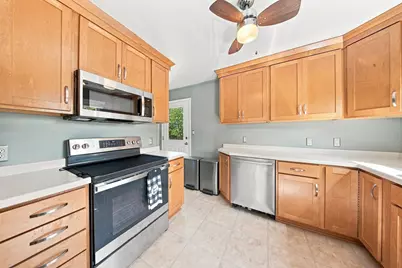 100 N Highland Ave, Thiensville, WI 53092 - Photo 8