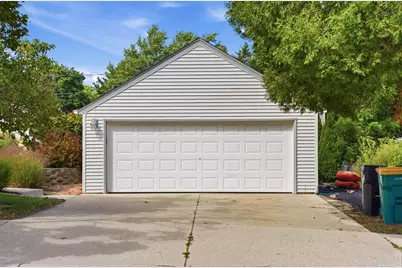 100 N Highland Ave, Thiensville, WI 53092 - Photo 38