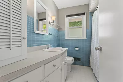 1730 N 118th St, Wauwatosa, WI 53226 - Photo 26