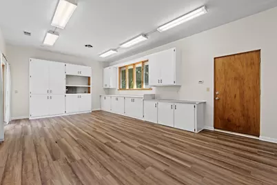 1730 N 118th St, Wauwatosa, WI 53226 - Photo 20