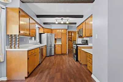1730 N 118th St, Wauwatosa, WI 53226 - Photo 16