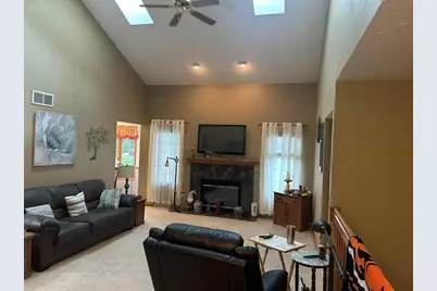 4818  Kingdom Ct, Racine, WI 53402 - Photo 2