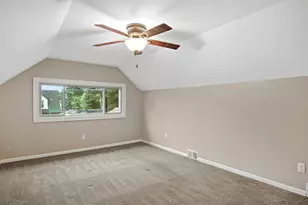 1960 S 68th St, West Allis, WI 53219 - Photo 12