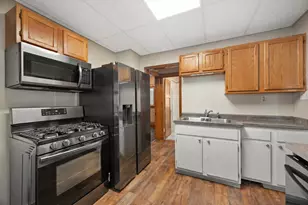 1960 S 68th St, West Allis, WI 53219 - Photo 8