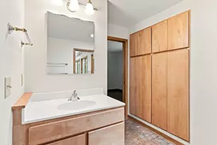 W237N6597 Orchard Dr, Sussex, WI 53089 - Photo 32
