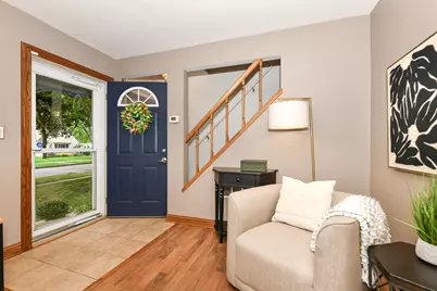 2763 S 49th St, Milwaukee, WI 53219 - Photo 2