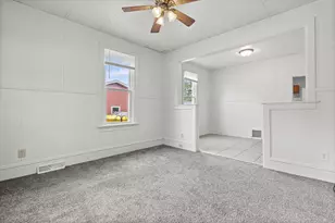 1227 9th St, La Crosse, WI 54601 - Photo 10