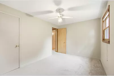 723  Roosevelt Ave, Oconomowoc, WI 53066 - Photo 16