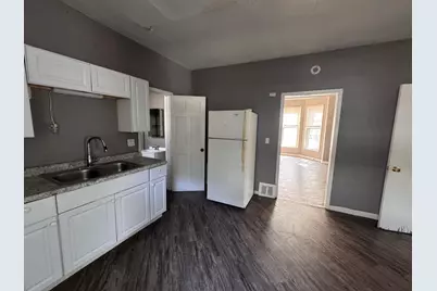 2232 S Allis St, Milwaukee, WI 53207 - Photo 14