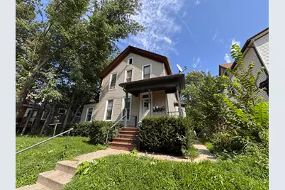 2232 S Allis St, Milwaukee, WI 53207 - Photo 2