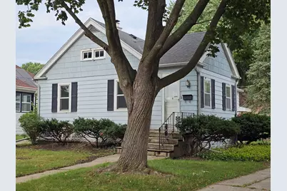 640 S 104th St, West Allis, WI 53214 - Photo 4