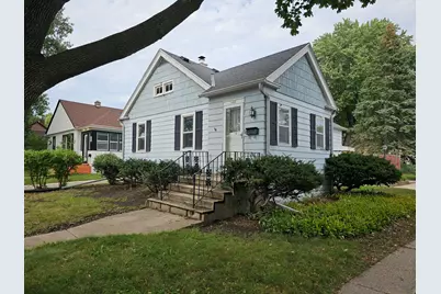 640 S 104th St, West Allis, WI 53214 - Photo 1