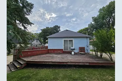 640 S 104th St, West Allis, WI 53214 - Photo 36