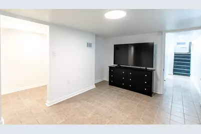 2426  73rd St, Kenosha, WI 53143 - Photo 10