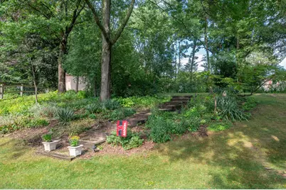 925  Canterbury Ln, Waukesha, WI 53188 - Photo 28