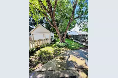 804  Cleveland Ave, Racine, WI 53405 - Photo 20