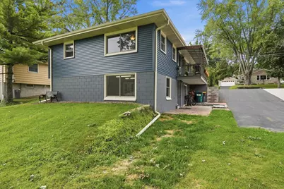 357 E Wisconsin Ave, Pewaukee, WI 53072 - Photo 4