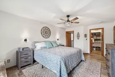 258  Bastogne Ct, Belgium, WI 53004 - Photo 14