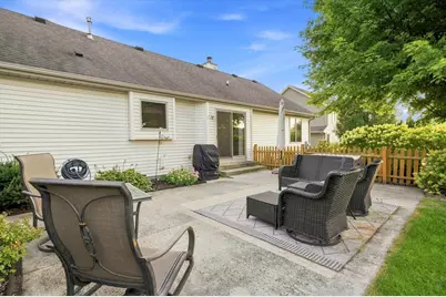 258  Bastogne Ct, Belgium, WI 53004 - Photo 26