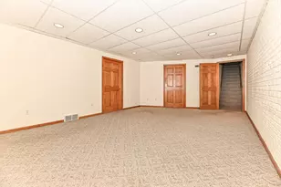 537 Fairview Circle, Racine, WI 53185 - Photo 20