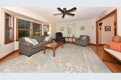 N64W30881  Cindy Ct, Merton, WI 53029 - Photo 2