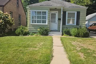 6719 Hillside Ln, Wauwatosa, WI 53213 - Photo 1