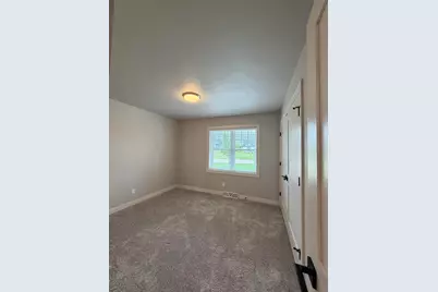 3126  Sandy Ridge Dr, Two Rivers, WI 54241 - Photo 14