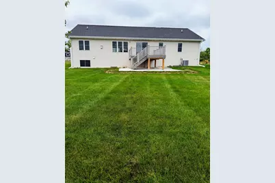 3126  Sandy Ridge Dr, Two Rivers, WI 54241 - Photo 2