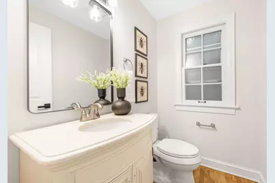 4821 W Elmdale Rd, Mequon, WI 53092 - Photo 10