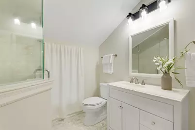 4821 W Elmdale Rd, Mequon, WI 53092 - Photo 14