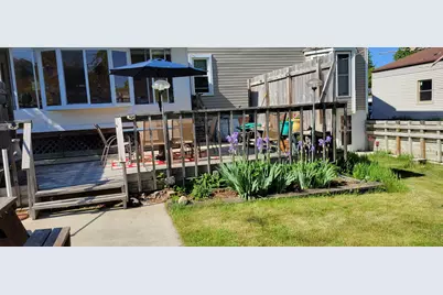 121 E Woodruff St, Port Washington, WI 53074 - Photo 6