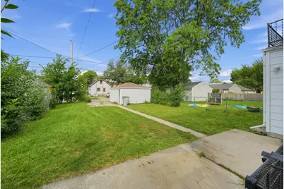 4643 N 40th St, Milwaukee, WI 53209 - Photo 10