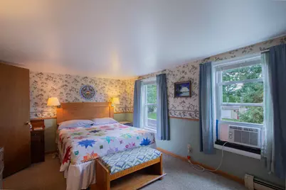 816 W Division St, Watertown, WI 53098 - Photo 30