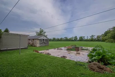 816 W Division St, Watertown, WI 53098 - Photo 8