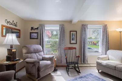 816 W Division St, Watertown, WI 53098 - Photo 24