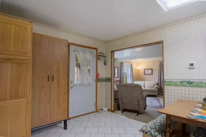 816 W Division St, Watertown, WI 53098 - Photo 22