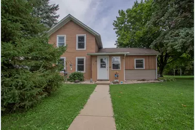 816 W Division St, Watertown, WI 53098 - Photo 12