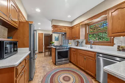 11453 N Riverland Rd, Mequon, WI 53092 - Photo 4